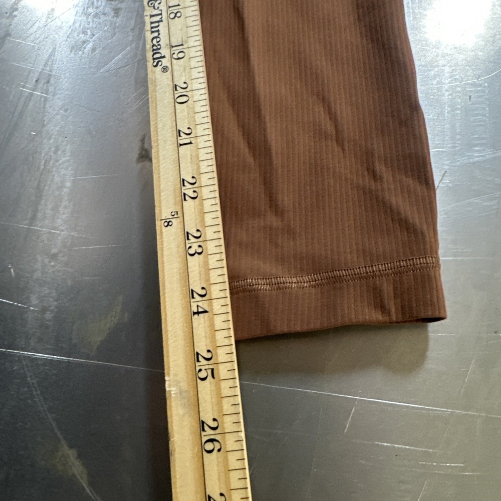 Lululemon Align High Rise Ribbed Pant Legging Women's Brown Size 2 EUC Inseam 25 - Picture 5 of 8